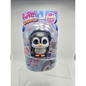 furReal Handfuls: Shivers the Penguin